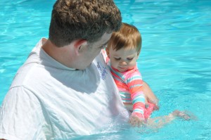 SJ and dad in pool 4